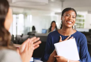 Guía completa por profesión: requisitos de idioma alemán para cada país del espacio D-A-CH. Actualizada 2026.